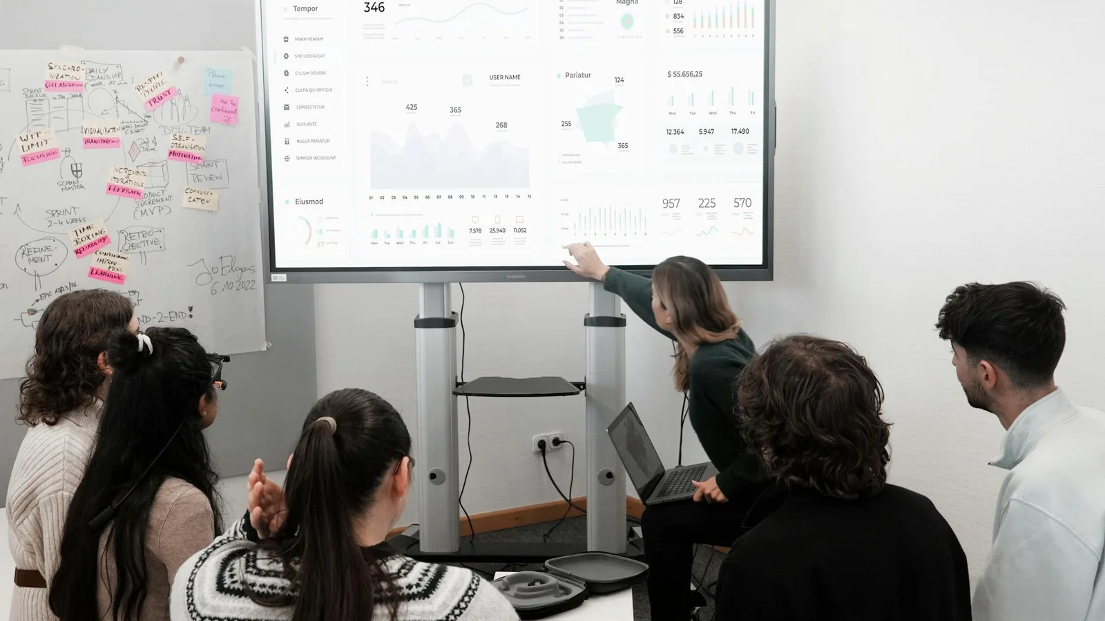 Automatización basada en eventos: transforma la atención al cliente con IA