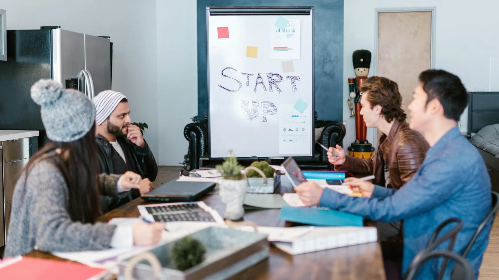 Cómo generar ideas de contenido automáticamente con IA