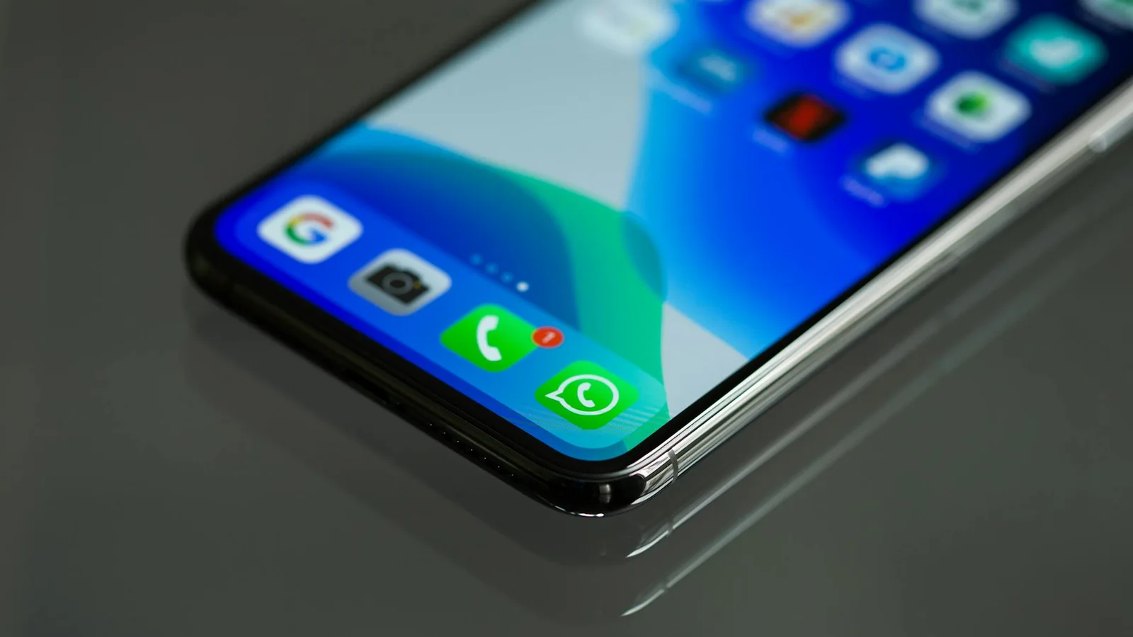 Cómo una inmobiliaria en Boyacá puede automatizar WhatsApp con IA para responder clientes
