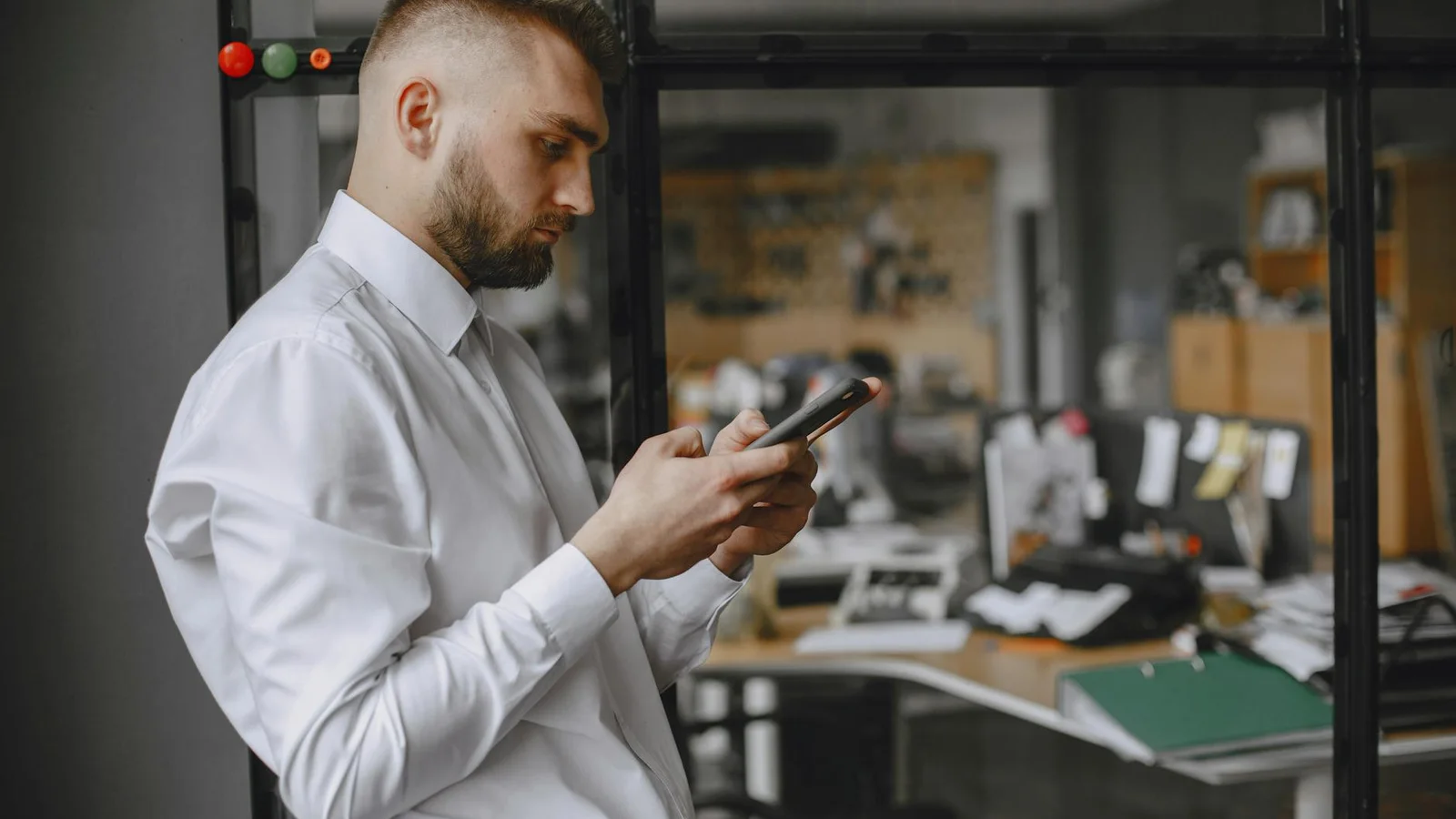 Recordatorios Automáticos con IA: Cómo Automatizar la Atención al Cliente en Colombia